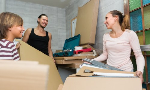Moving van service for homes and flats in Loxford