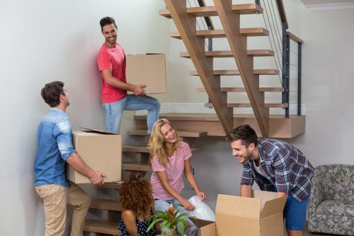 Risk assessment before loading items into a moving van