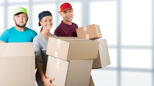 Removal truck hire for local house moves in Loxford