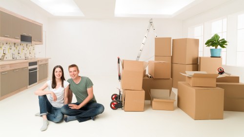 Local moving help for flats and homes in Loxford